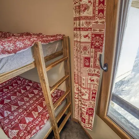 Apartment Avec Chambrette 275 *