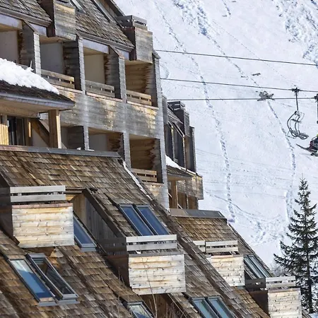 Appartement Avec Chambrette 275 *